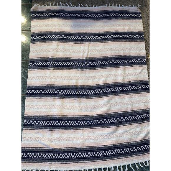 Mexican Blanket Pink, Grey and White, Falsa 50” X 63.5” JFR Made In Mexico - Picture 1 of 5